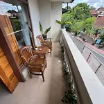 Yastra Yana Homestay